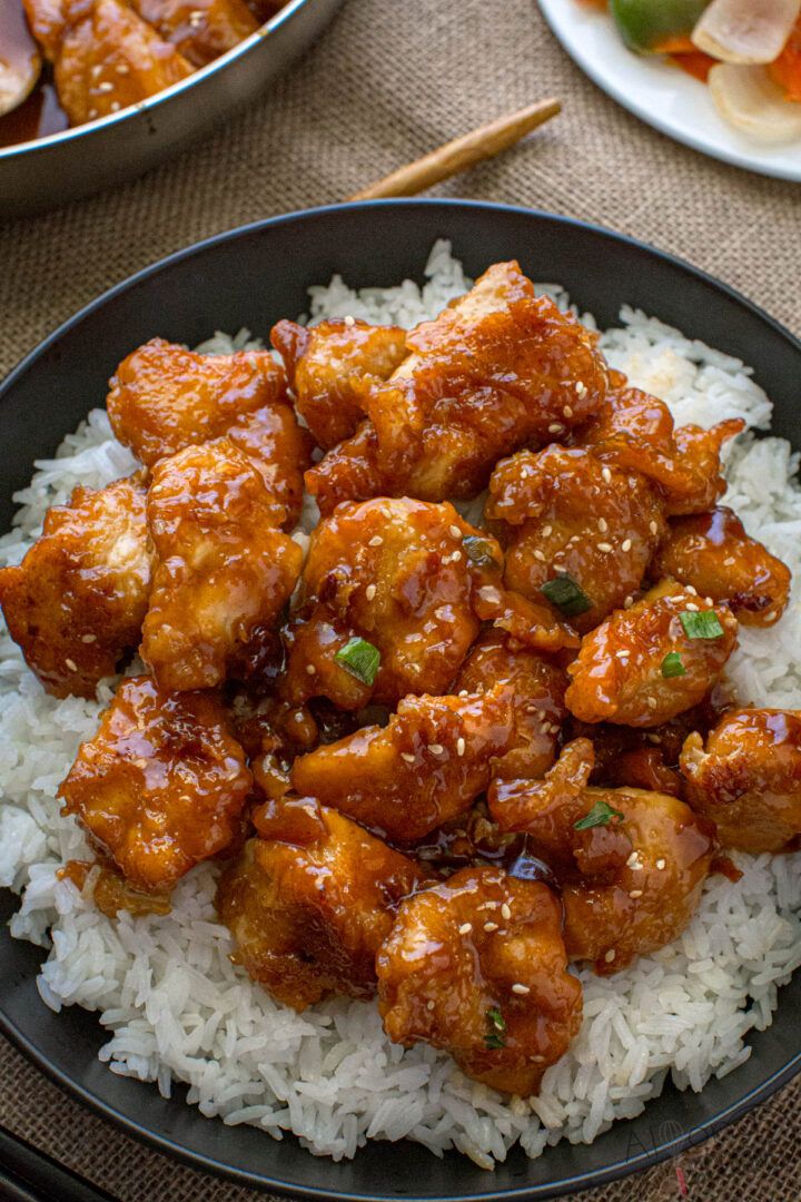 General Tso's Chicken Recipe (Takeout Copycat)